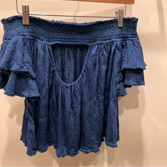 Free People Off the shoulder top - Picture 2 of 2